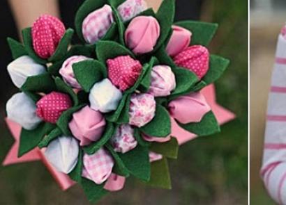 Букеты из конфет своими руками — пошагово: сладкие тюльпаны и розы в корзине